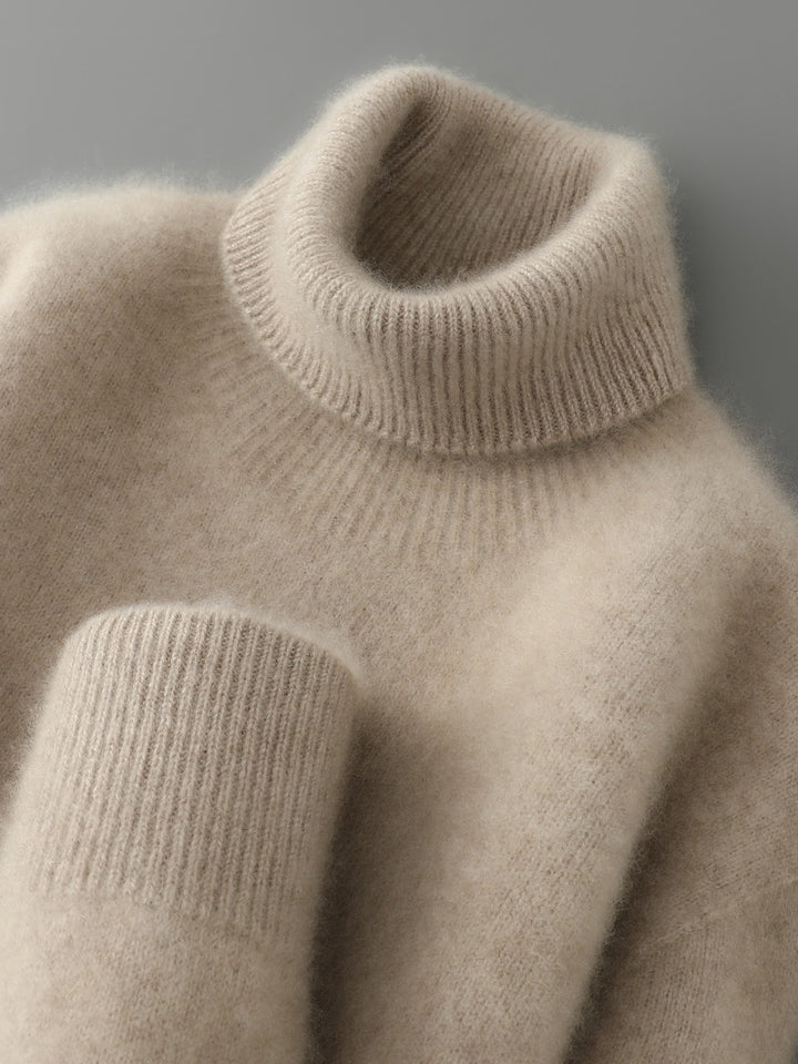 Men's sweater made of 100% wool with stand-up collar