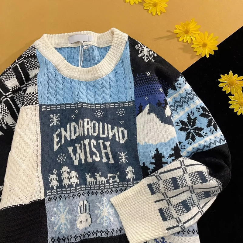 Retro knitted sweater with cable pattern and rabbit application