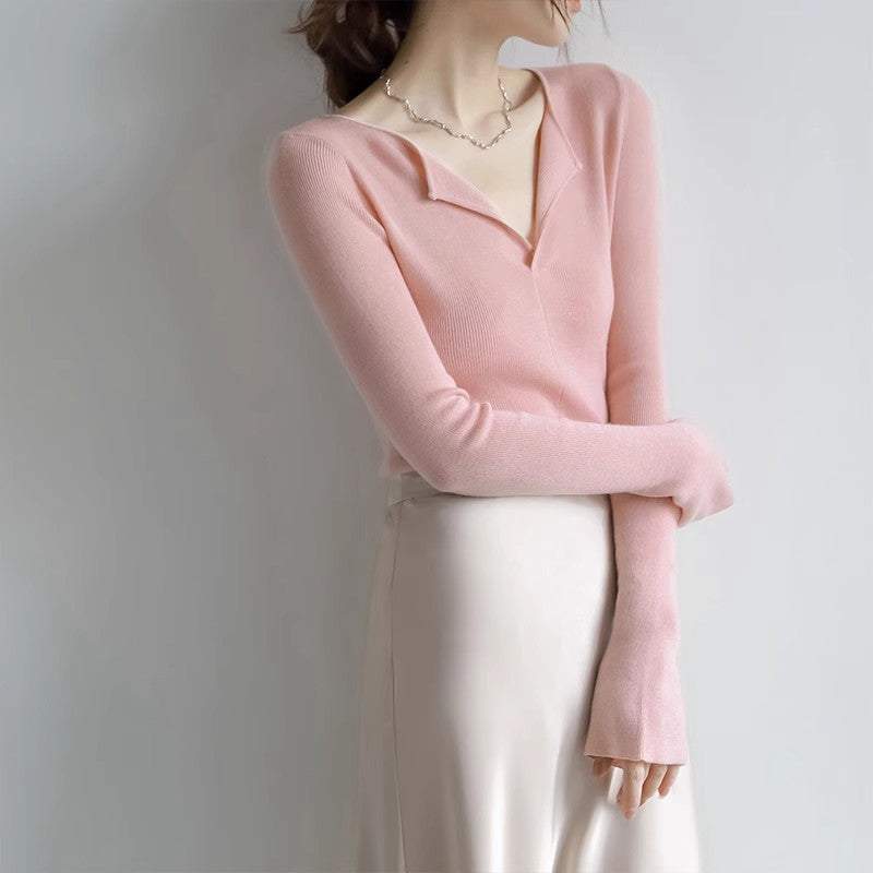 Women's sweater with V-neck