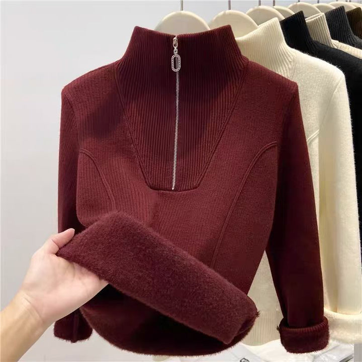 Padded women's knit sweater with zipper