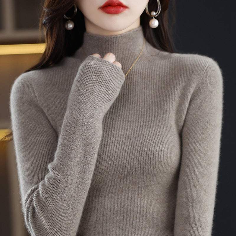 Ladies knit pullover with stand-up collar, seamless