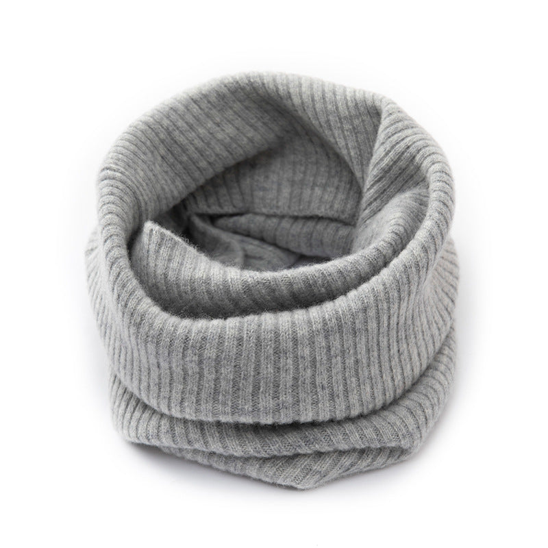 Merino wool tubular scarf, knitted