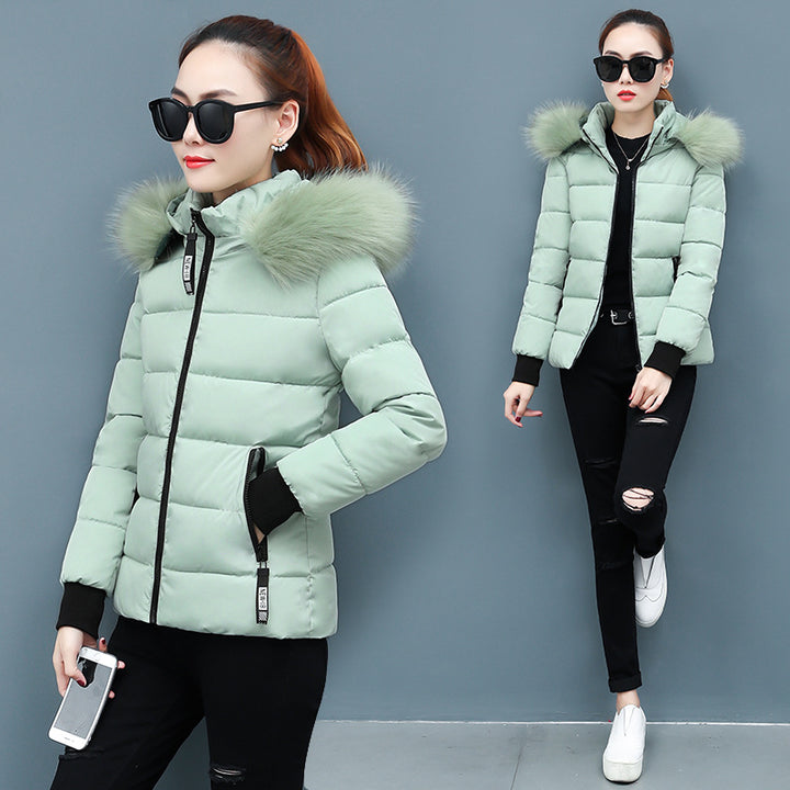Women’s winter jacket, short, fitted, with fur collar