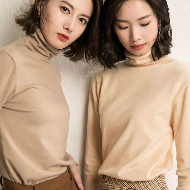 Women’s knitted sweater, stand-up collar, loose fit