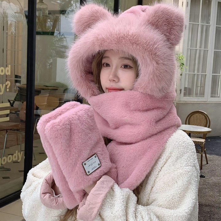Cozy hoodie set with scarf and beanie