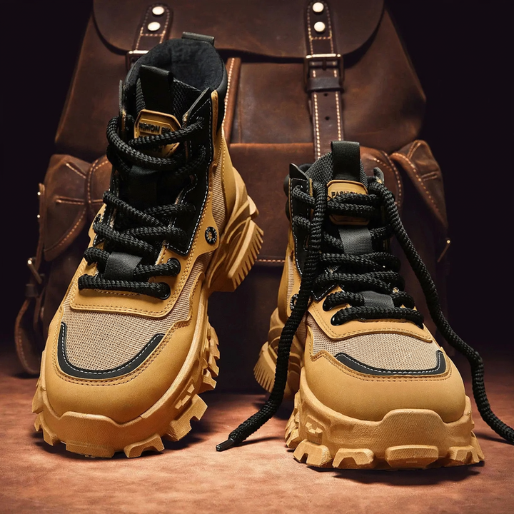 Padded men's winter boots, sporty