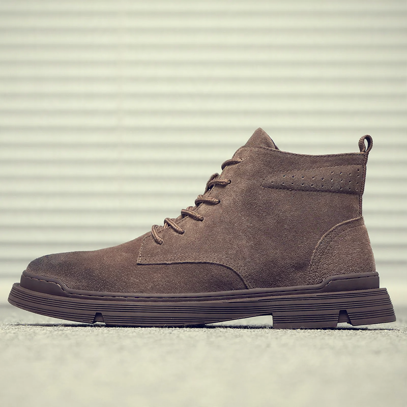 Men's boots, genuine leather, vintage style, shock-absorbing