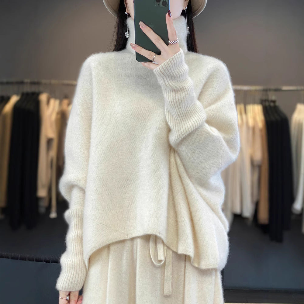 Women’s wool sweater, stand-up collar, loose fit