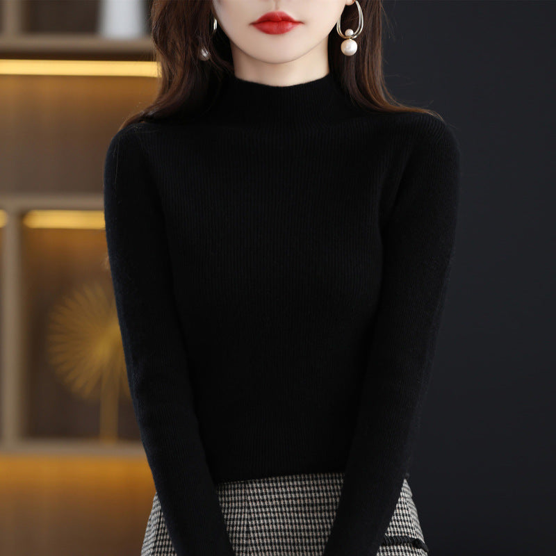 Women's turtleneck sweater made from pure wool, seamless