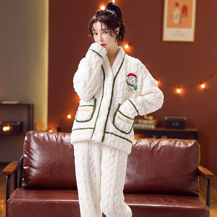 Women's flannel pajama set with Christmas collar, insulated