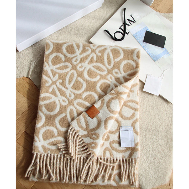 Elegant winter scarf made of mohair-wool blend