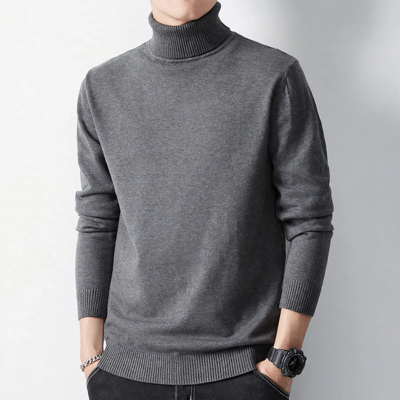 Men's sweater with turtleneck, lined