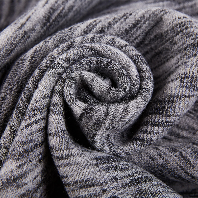 Classic wool scarf, solid color