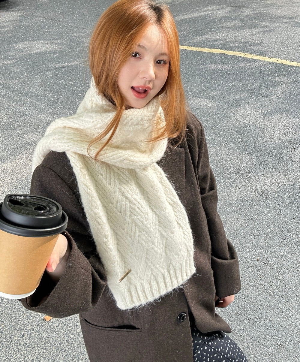 High-quality alpaca wool knitted scarf, 24x165 cm