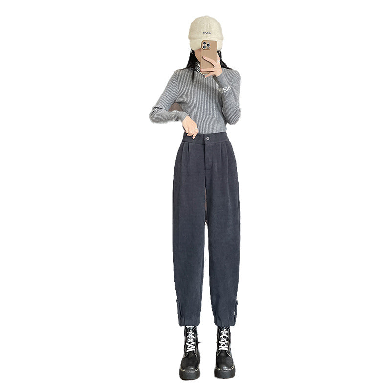 Women's leisure pants made of chenille, lined