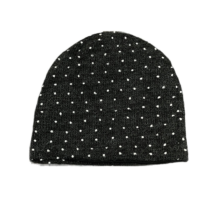 Knitted hat and scarf set with polka dot pattern