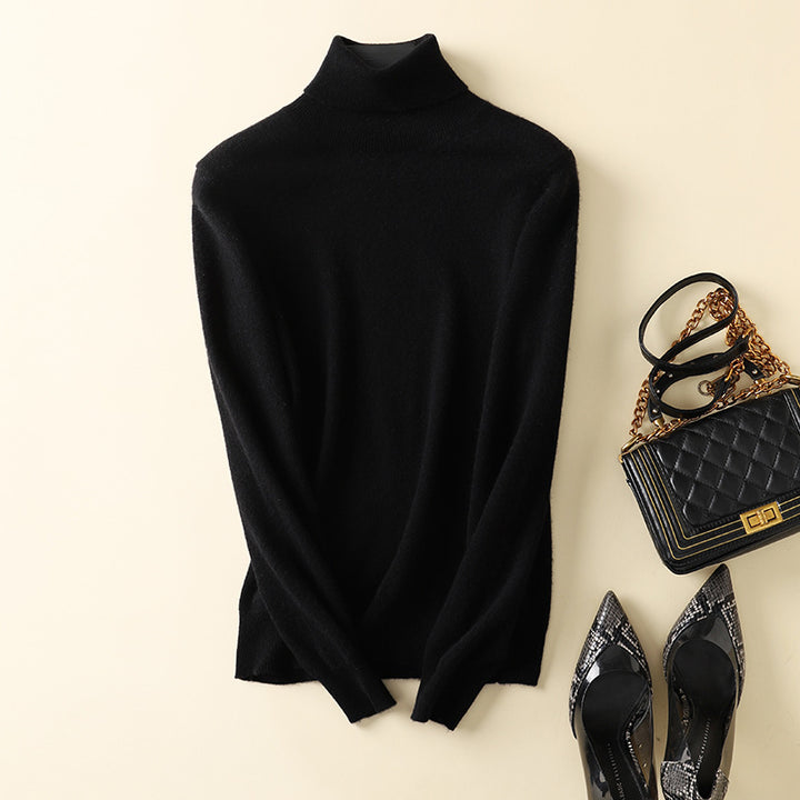 Ladies' turtleneck sweater made of pure wool