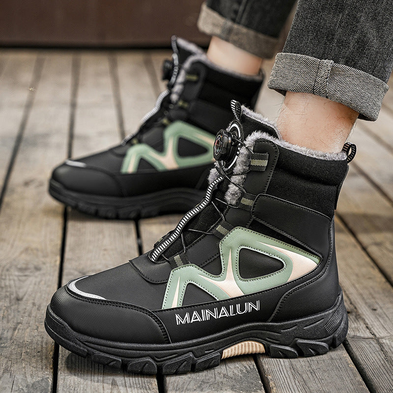 Robust men's winter boots with warm lining