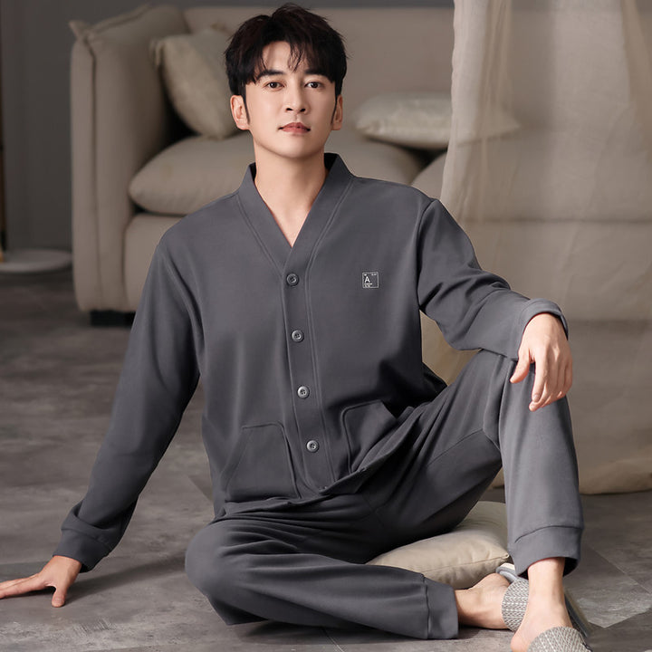 Warmer men's house suit made of thermostat fabric