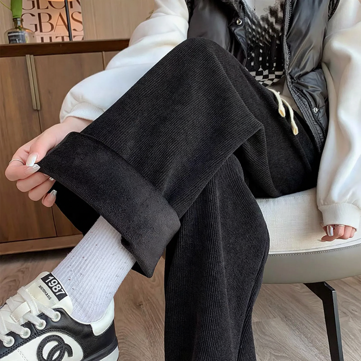 Kord wide trousers with a soft drape