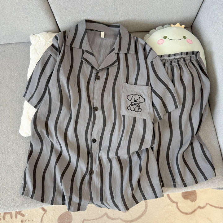 Light men's pajamas, short-sleeved, with button placket