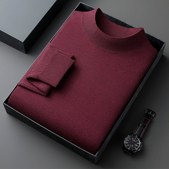 Men's pullover with stand-up collar, finely knitted