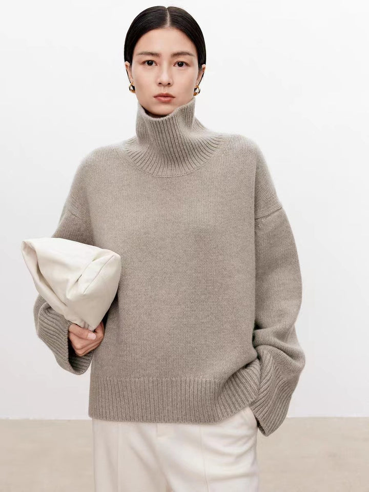 Ladies' wool sweater, high collar, loose fit, winter