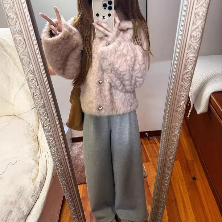 Loose lamb fleece coat in pink