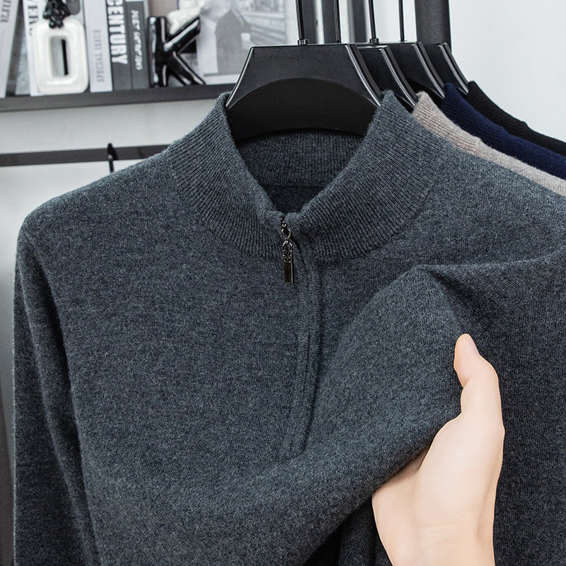 Men's wool pullover with zipper and stand-up collar