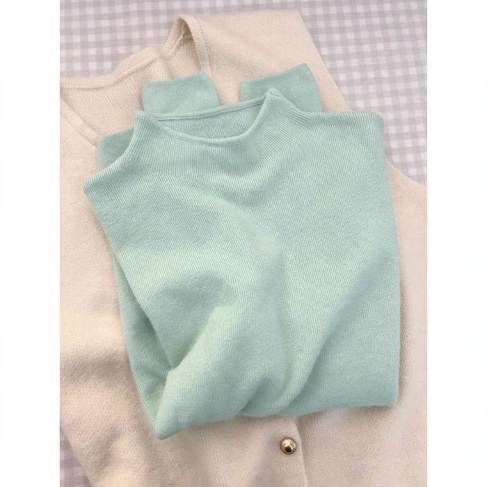 Women's knitted sweater, stand-up collar, simple design