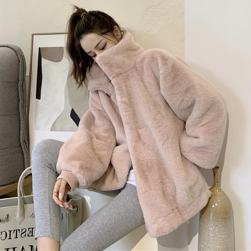 Women's plush jacket with stand-up collar, lined