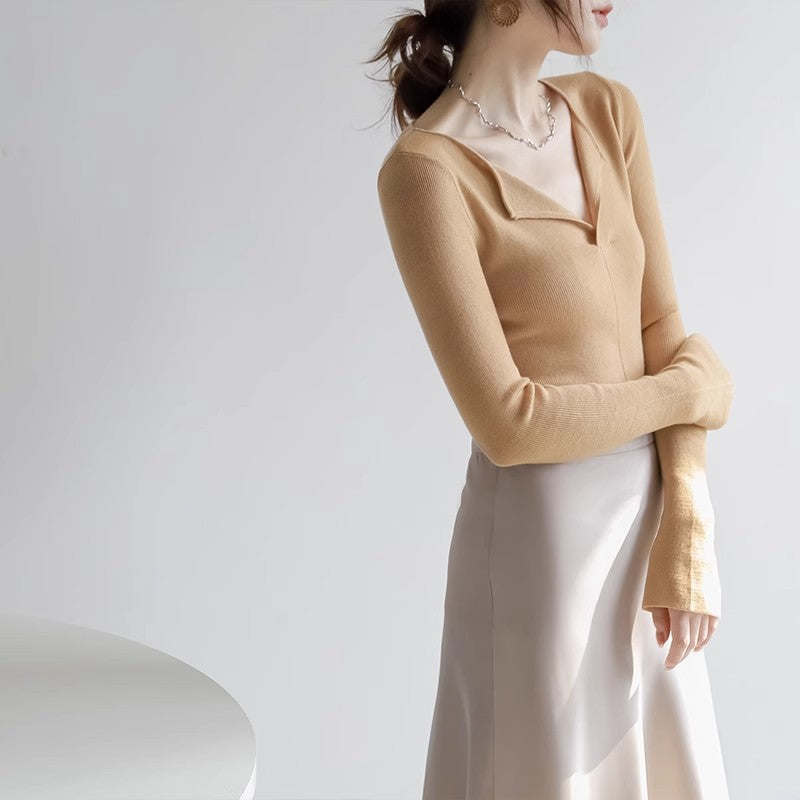 Women's sweater with V-neck