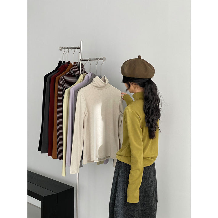 Women's knitted sweater with stand-up collar, soft