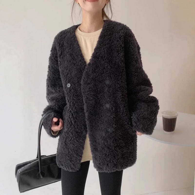 Women’s wool coat, 100% sheep wool, V-neck
