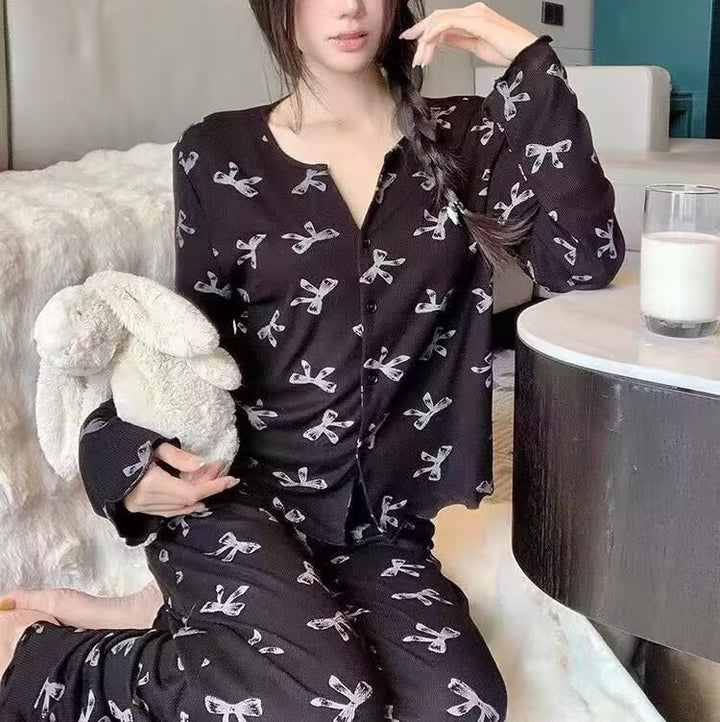 Ladies' Pajama Set, long-sleeved with ruffles