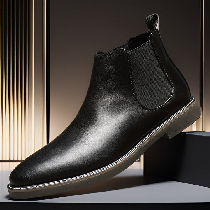 Elegant men's Chelsea boots in British style