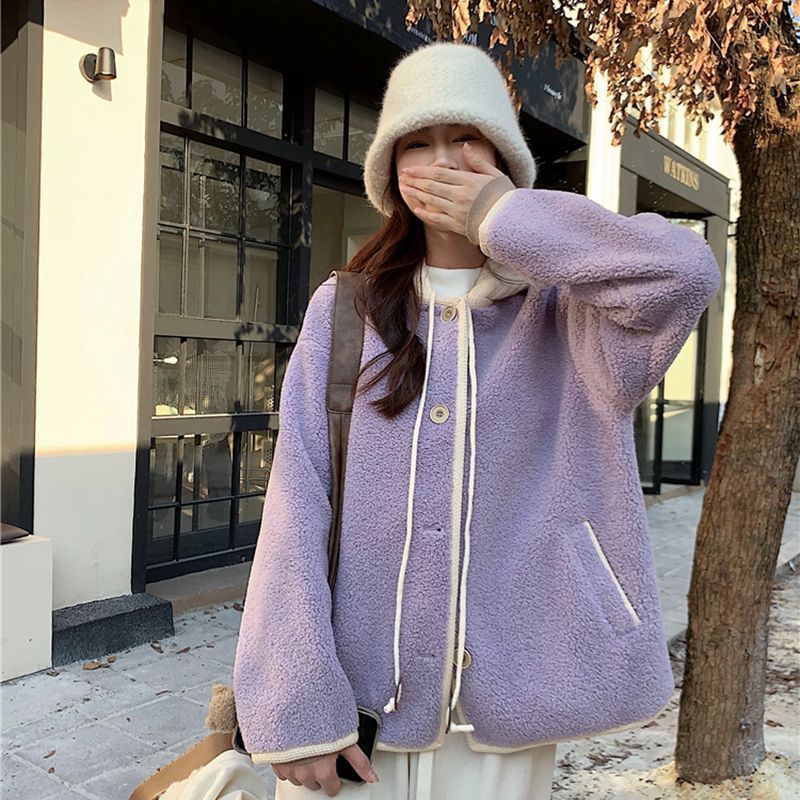 Lambswool hooded jacket for women, casual style
