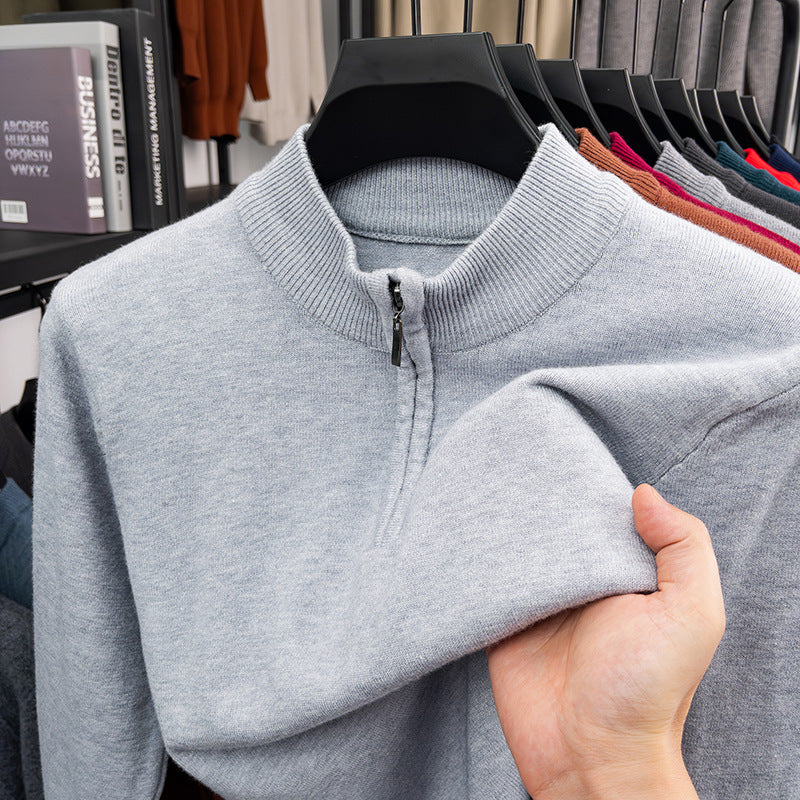 Men's wool sweater with stand-up collar and zipper
