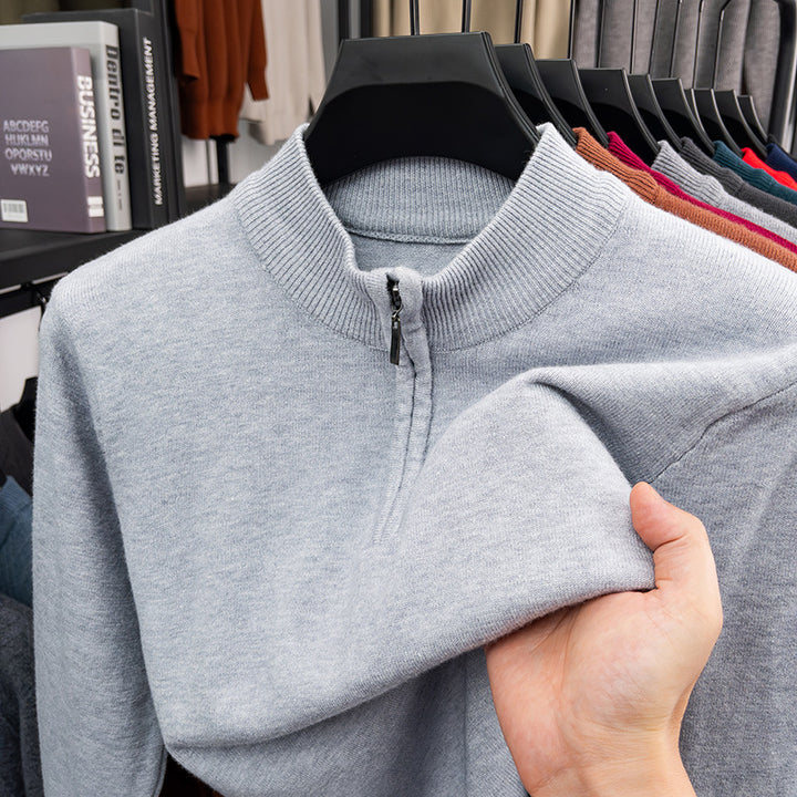 Men's wool sweater with stand-up collar and zipper
