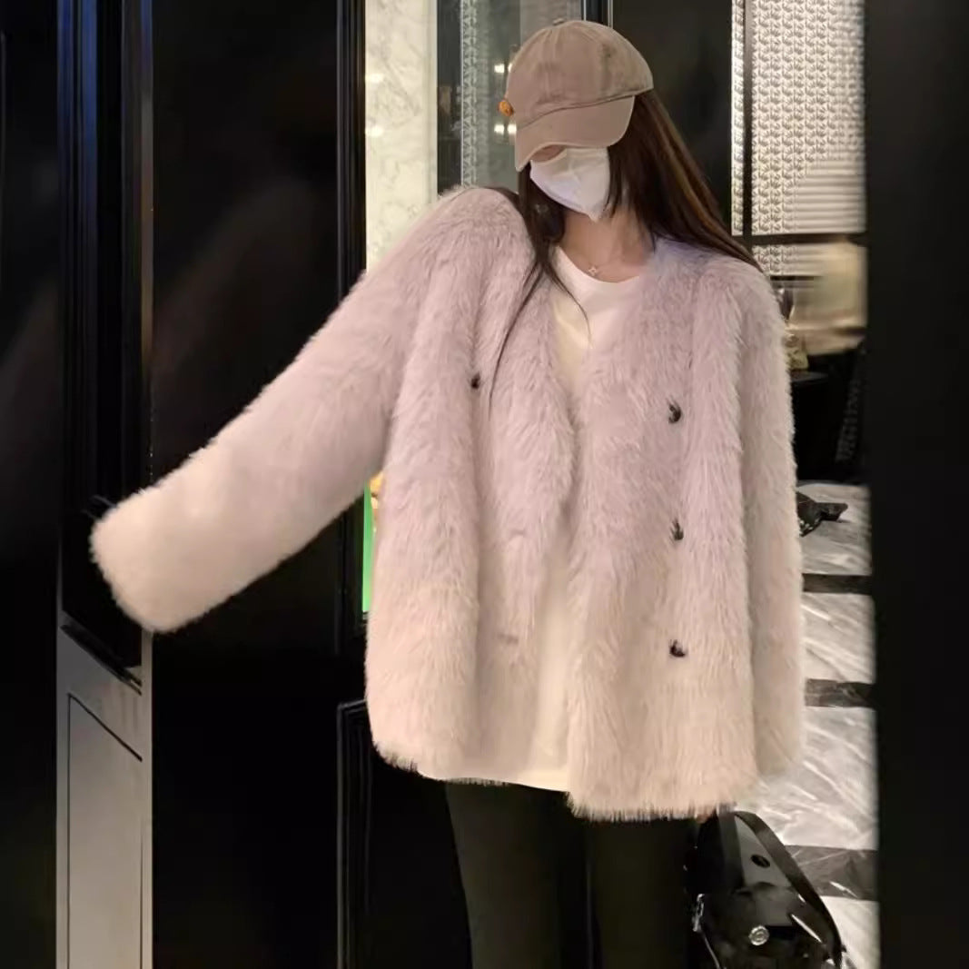 Women's faux fur jacket with V-neck, loose fit