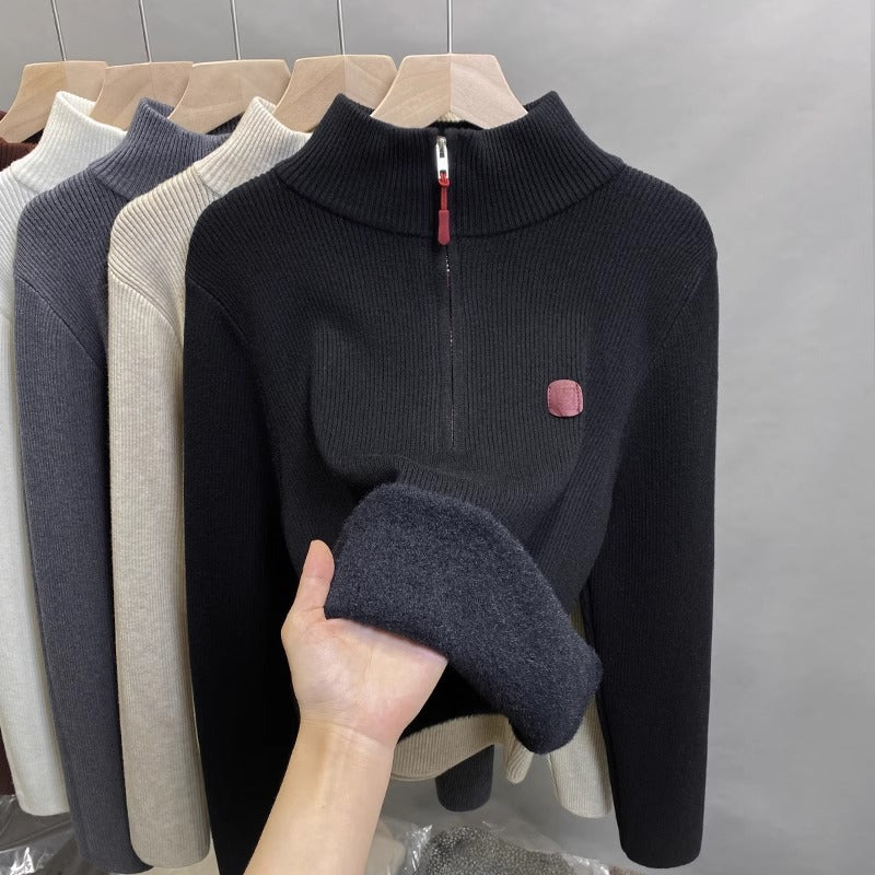 Ladies' sweater with stand-up collar and fleece lining