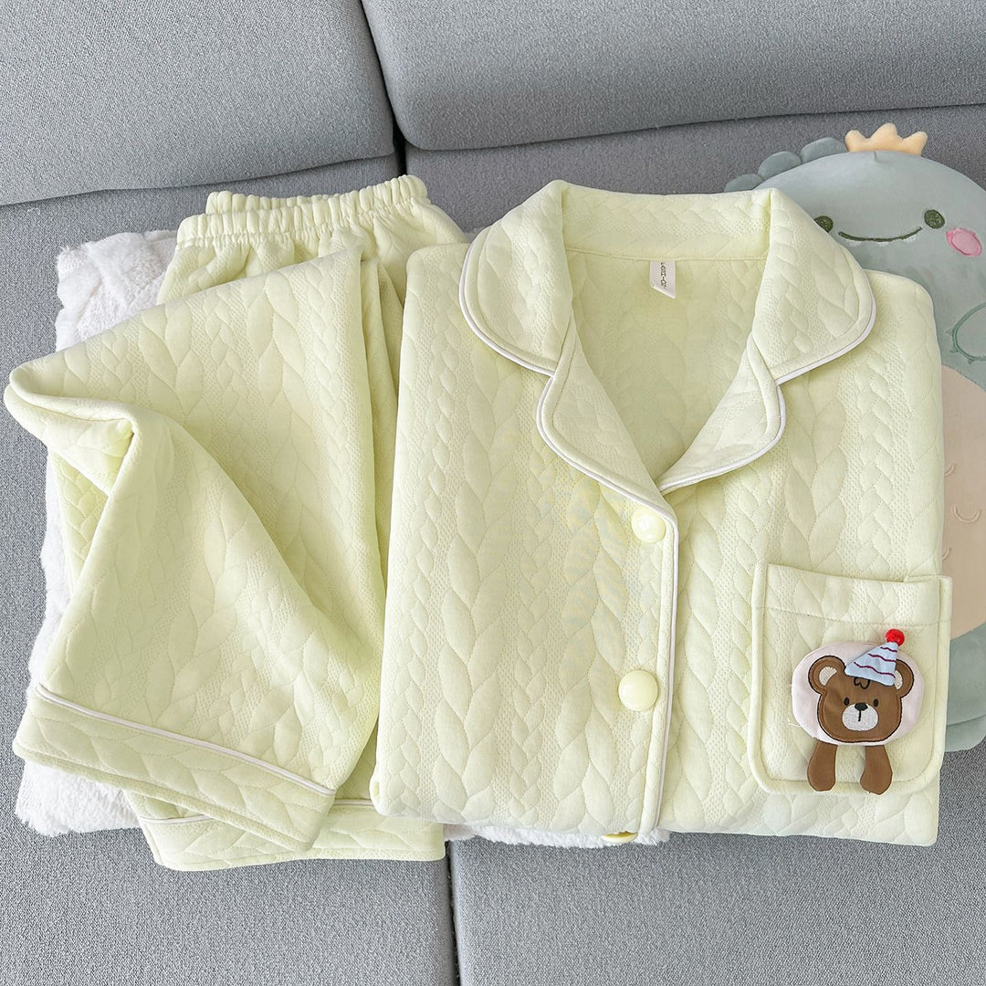 Women’s Pyjama Set with Air Layer Insulation and Cartoon Print