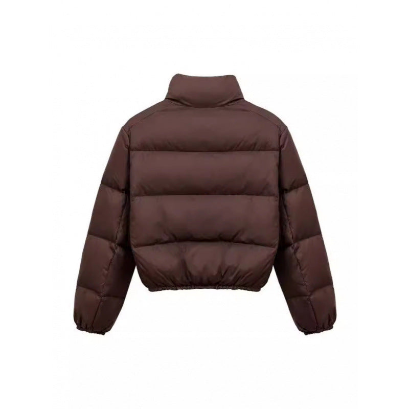 Short women's quilted jacket with zipper