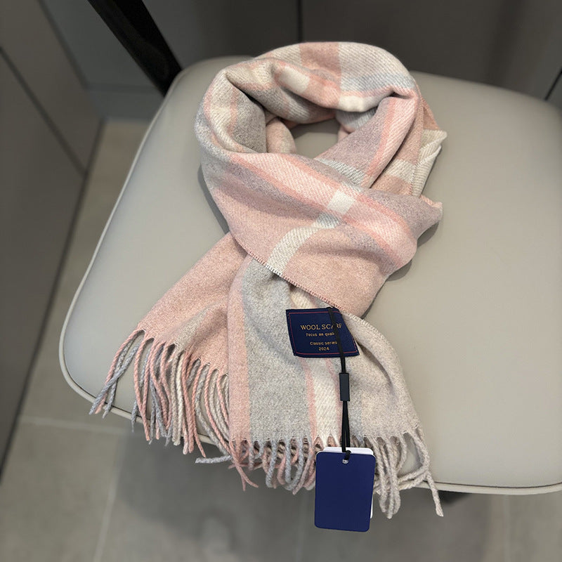 Classic wool scarf with check pattern, 190x33cm