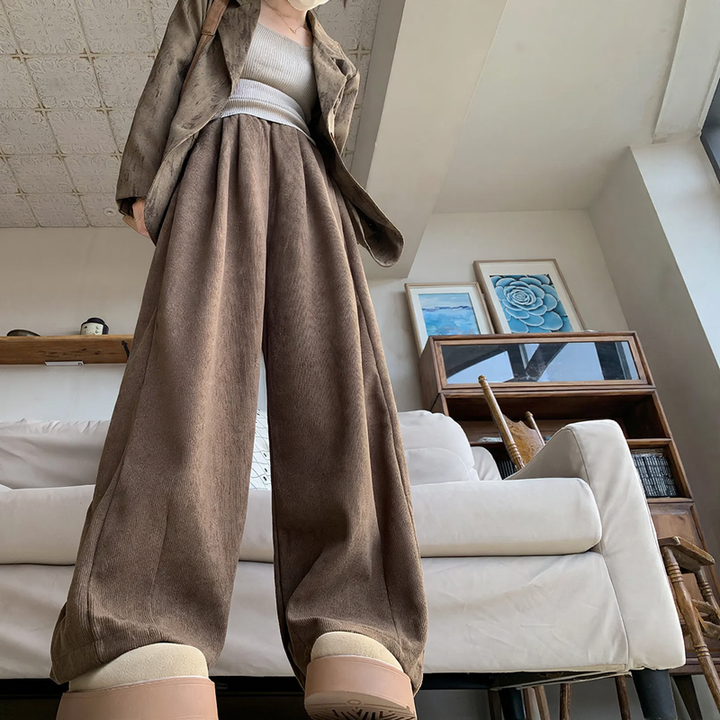 Women's corduroy pants, lined, wide cut, brown