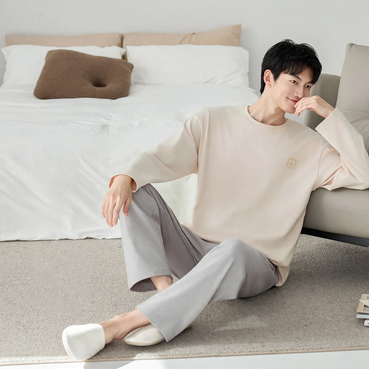 Modern men's house suit made of thermal fabric