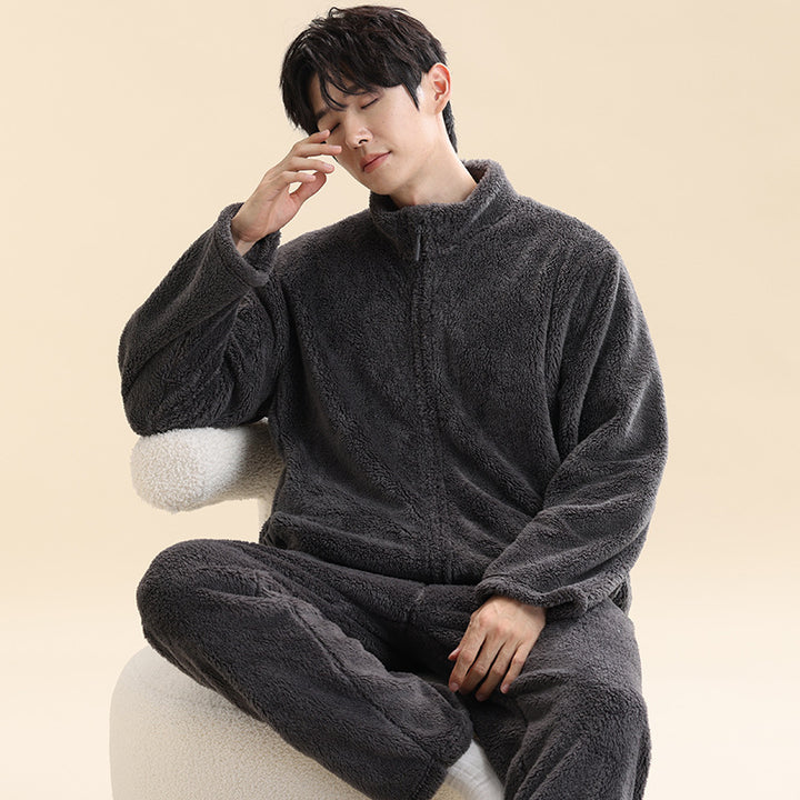 Men's pajama set made of coral fleece, lined, with zipper