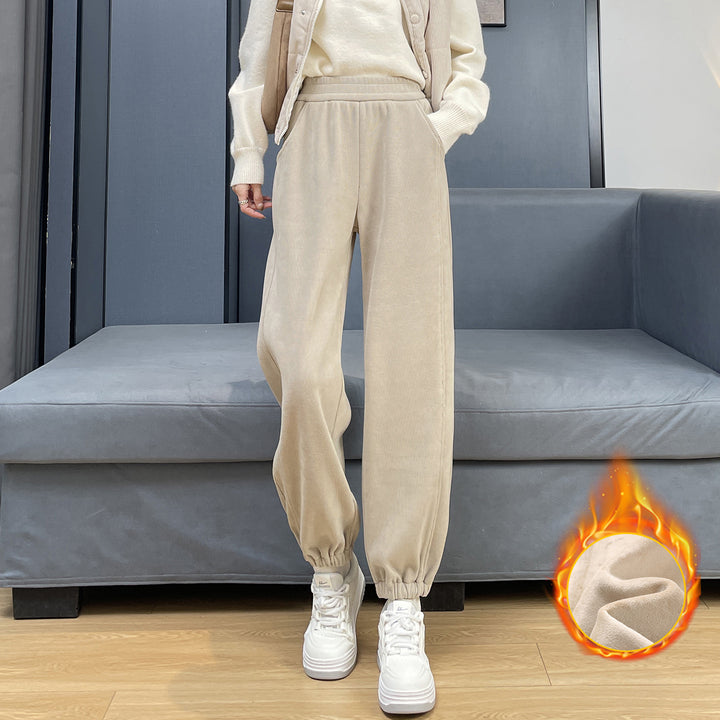 Padded women's corduroy trousers with cuffs