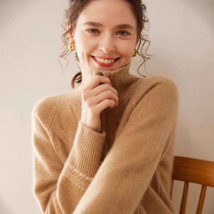 Women's cashmere sweater with stand-up collar and zipper
