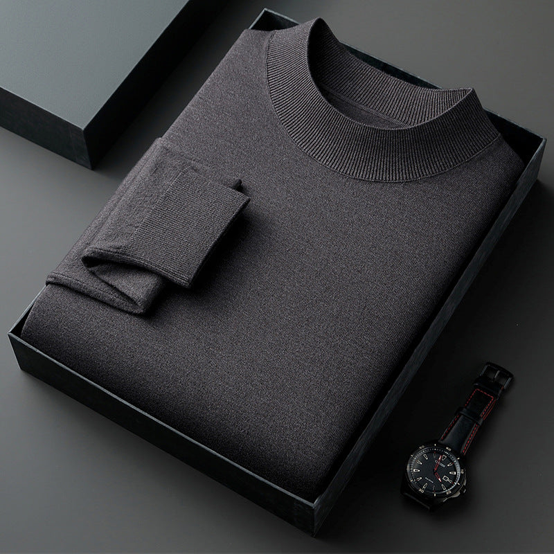 Men's pullover with stand-up collar, finely knitted